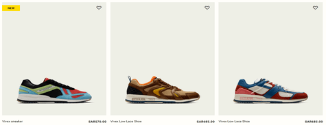 Shop your favorite pair of footwear and make your feet diminish with an astonishing collection of Scotch & Soda